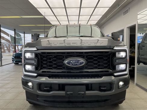 Used 2023 Ford F250 XL w/ STX Appearance Package image 2