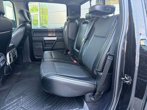 Used 2018 Ford F150 Lariat w/ Equipment Group 502A Luxury AWD/4WD image 22