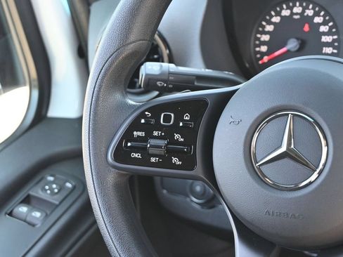 Used 2021 Mercedes-Benz Sprinter 2500 image 26