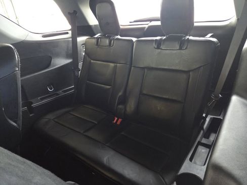 Used 2023 Ford Explorer XLT w/ Equipment Group 202A image 20