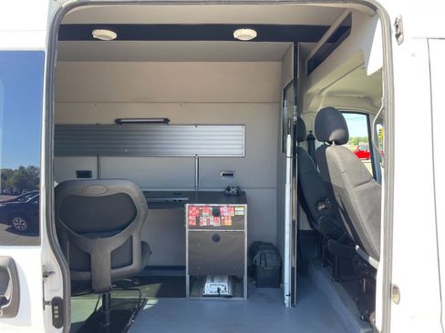 Used 2021 RAM ProMaster 1500 image 23