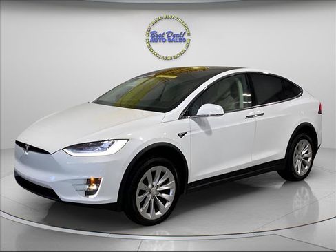 Used 2017 Tesla Model X 75D AWD/4WD image 1
