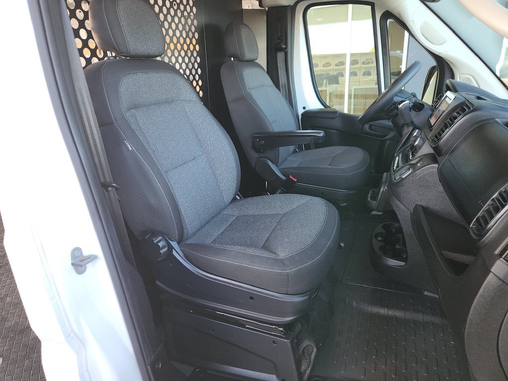 Used 2025 RAM ProMaster 2500 w/ U-Haul Equipment Group FWD image 20