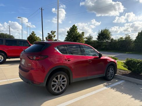 Used 2019 MAZDA CX-5 Grand Touring FWD image 8