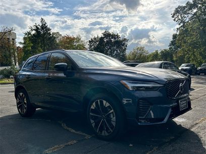 New 2026 Volvo XC60 B5 Plus w/ Protection Package Premier