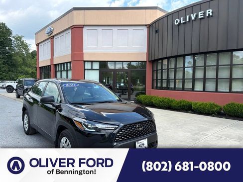 Used 2024 Toyota Corolla Cross L AWD/4WD image 1