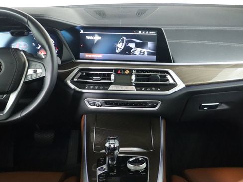 Used 2022 BMW X5 xDrive40i w/ Executive Package image 14