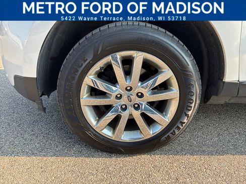 Used 2014 Ford Edge SEL w/ Equipment Group 205A AWD/4WD image 45