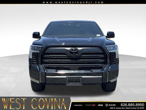 Used 2025 Toyota Tundra Limited AWD/4WD image 3
