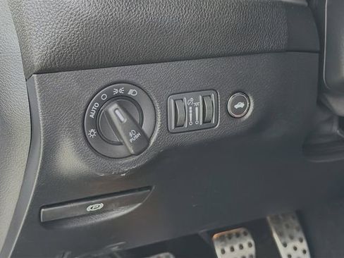 Used 2022 Dodge Challenger R/T Scat Pack image 10