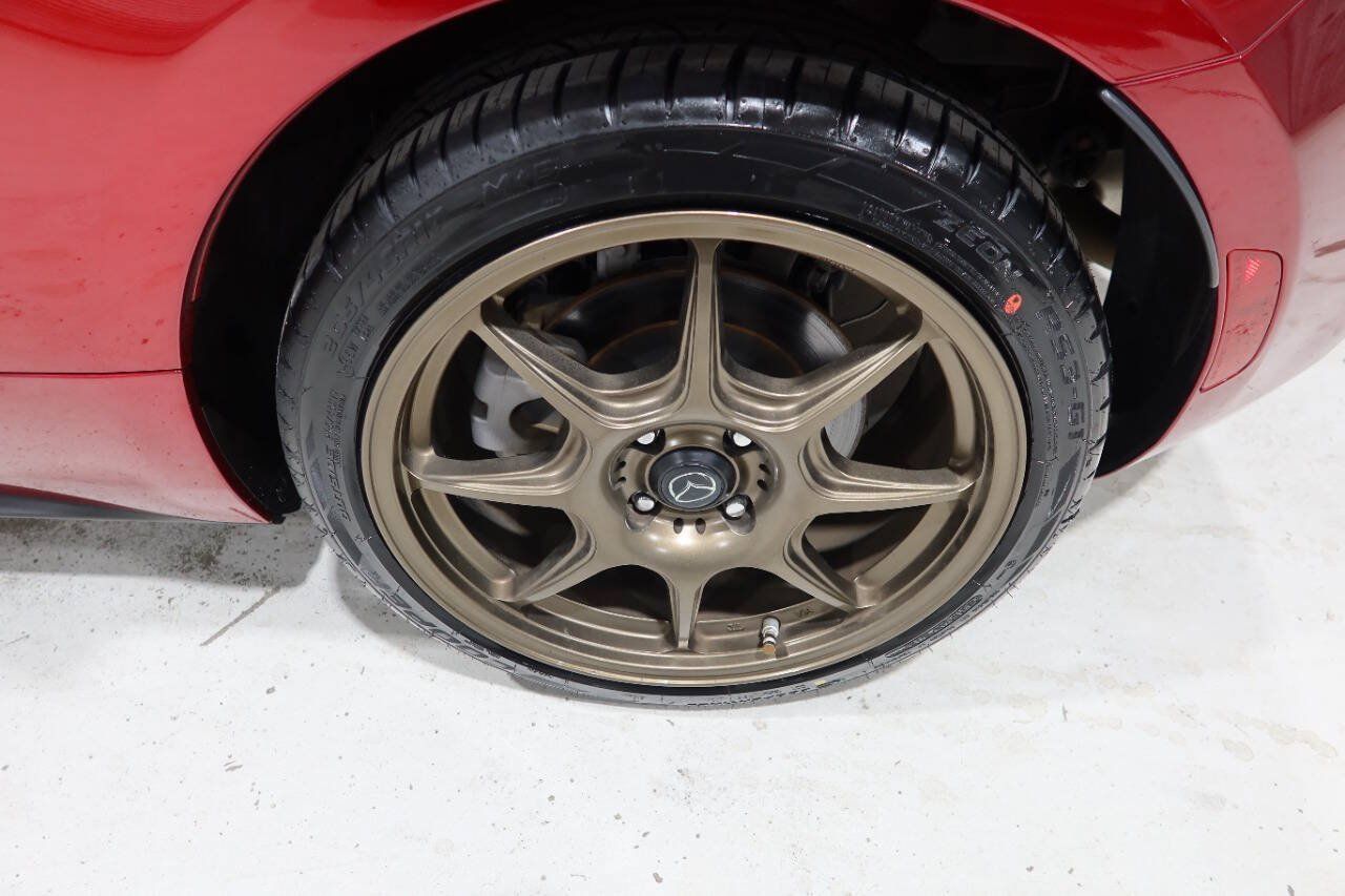Used 2022 MAZDA MX-5 Miata RF Grand Touring RWD image 31