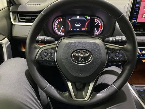 Used 2021 Toyota RAV4 Adventure image 17