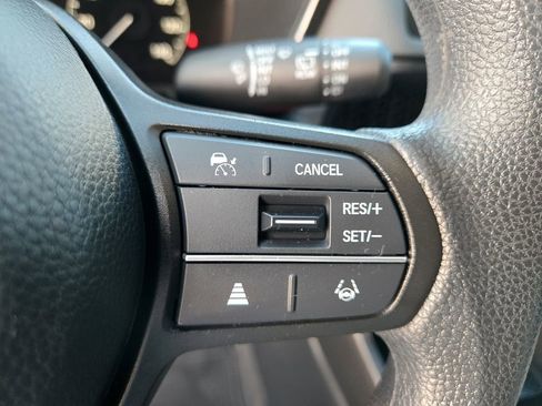 Used 2024 Honda CR-V LX image 16