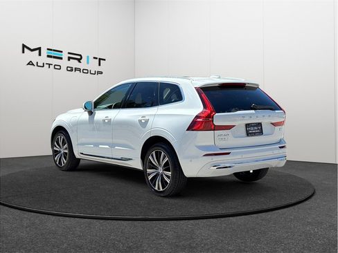 Used 2023 Volvo XC60 T8 Plus w/ Climate Package AWD/4WD image 7