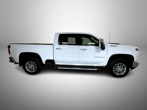 Certified 2024 Chevrolet Silverado 2500 LTZ w/ LTZ Premium Package AWD/4WD image 4