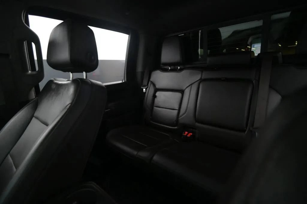 Used 2020 Chevrolet Silverado 2500 LTZ w/ Technology Package AWD/4WD image 59