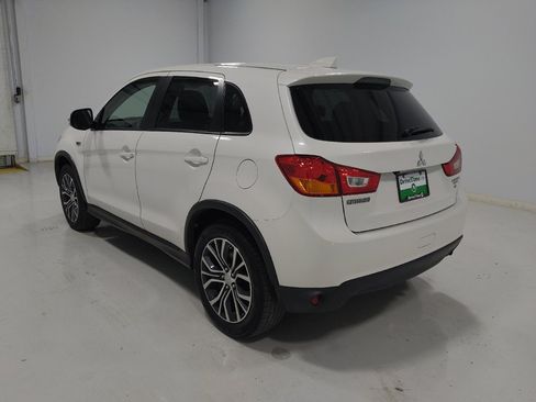 Used 2017 Mitsubishi Outlander Sport SE AWD/4WD image 5