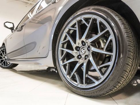 Used 2025 Toyota Camry XSE image 36