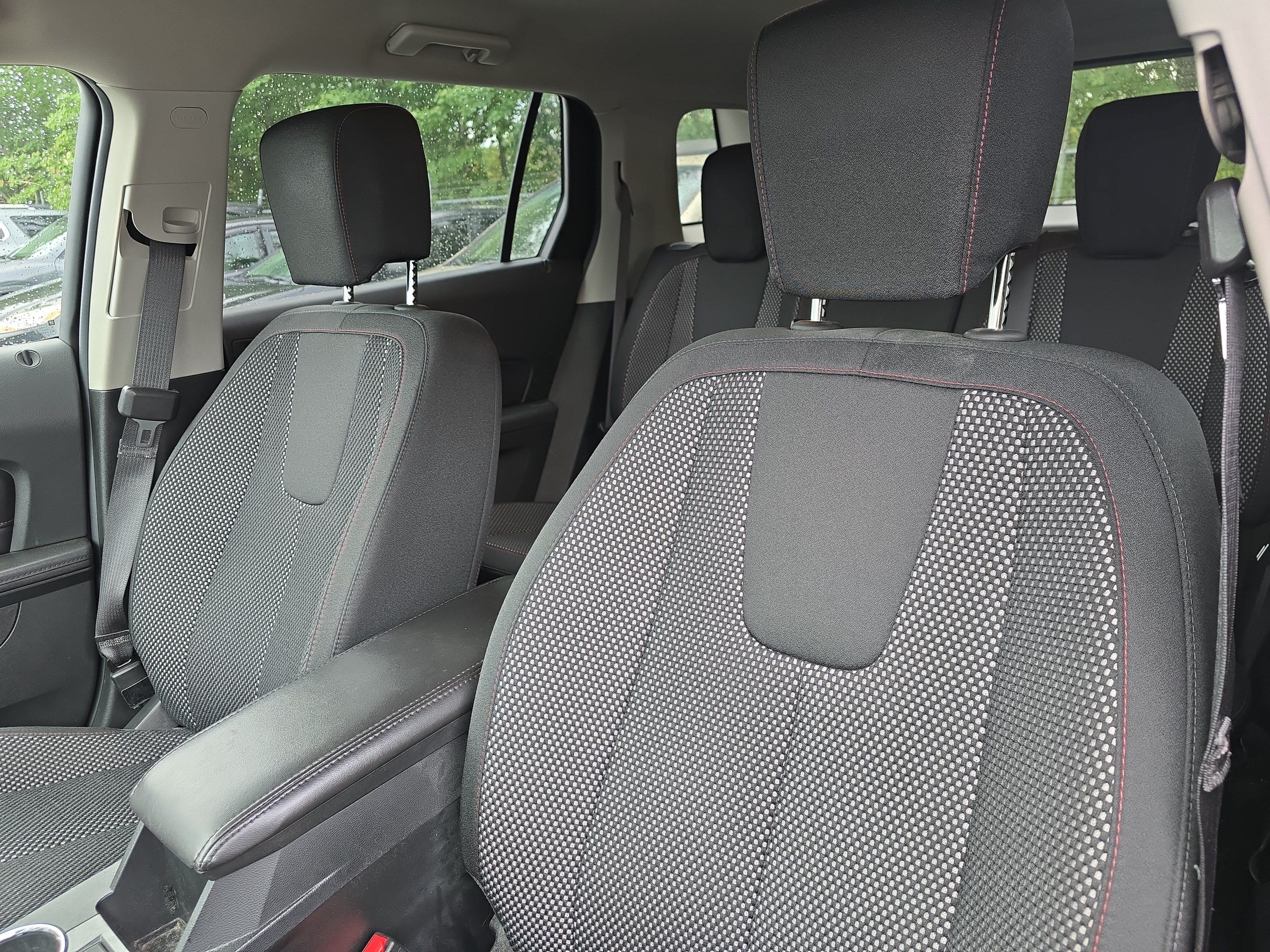 Used 2017 GMC Terrain SLE AWD/4WD image 7
