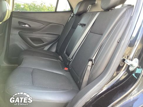 Used 2022 Buick Encore Preferred w/ Safety Package AWD/4WD image 15