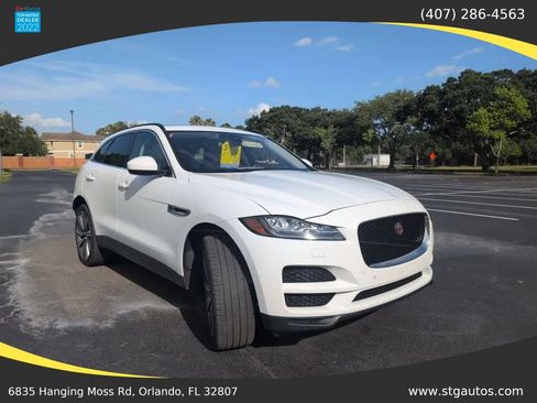 Used 2017 Jaguar F-PACE Prestige AWD/4WD image 7
