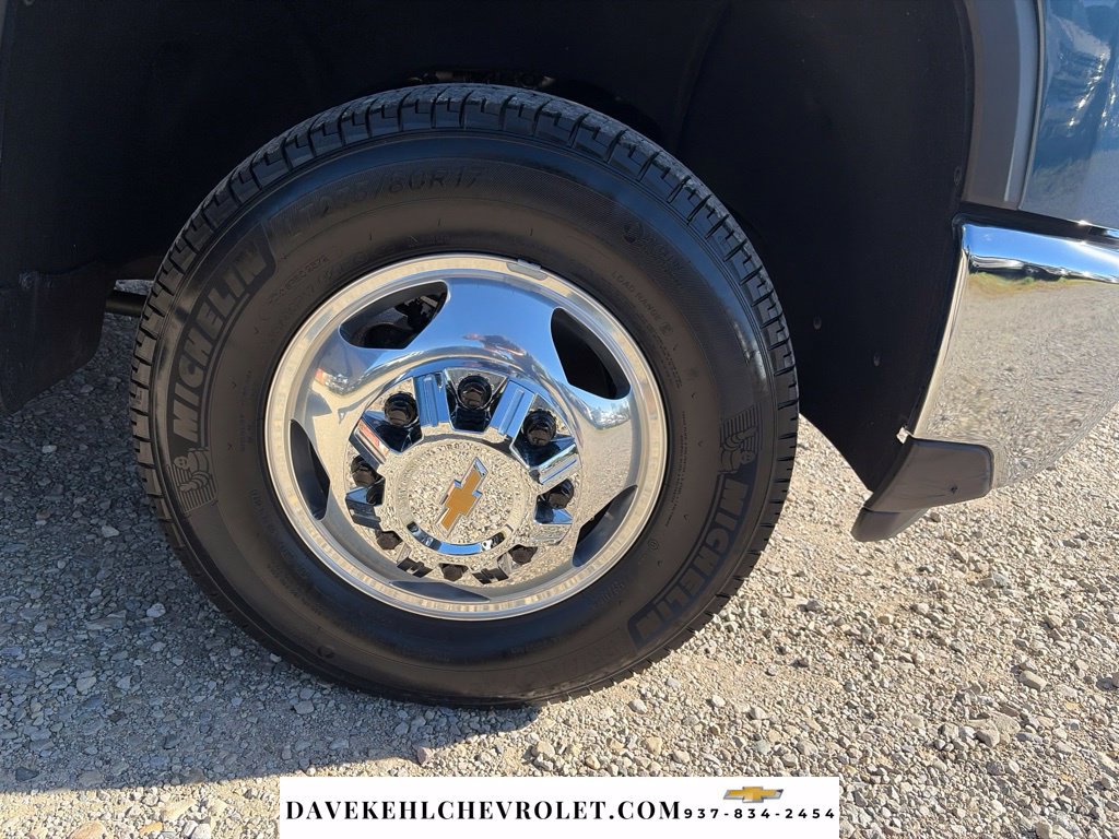 Used 2024 Chevrolet Silverado 3500 LTZ w/ LTZ Plus Package AWD/4WD image 40