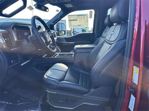New 2026 Ford F250 Platinum w/ FX4 Off-Road Package image 9