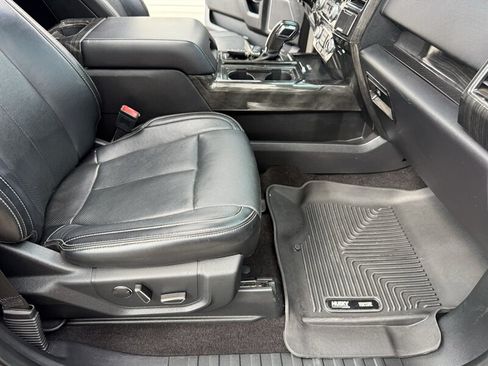 Used 2018 Ford F150 Lariat w/ Equipment Group 502A Luxury AWD/4WD image 39