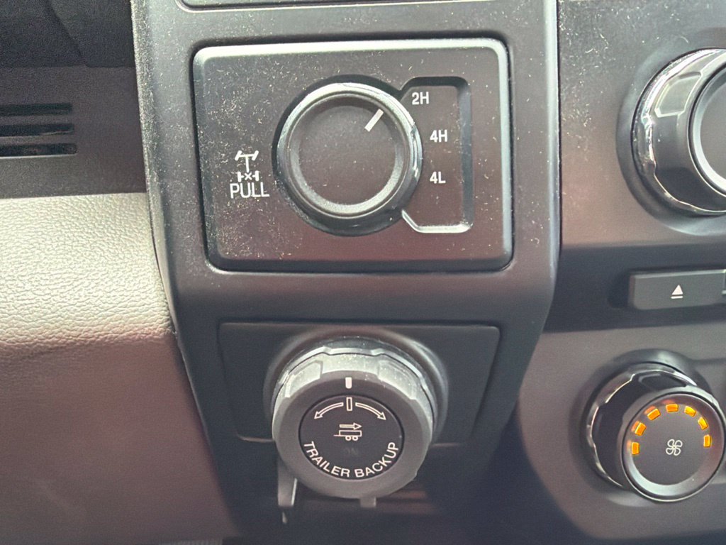 Used 2018 Ford F150 XL w/ Equipment Group 101A Mid AWD/4WD image 32
