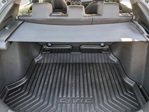 Used 2018 Honda Civic EX image 6