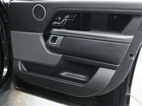 Used 2020 Land Rover Range Rover Long Wheelbase HSE image 23