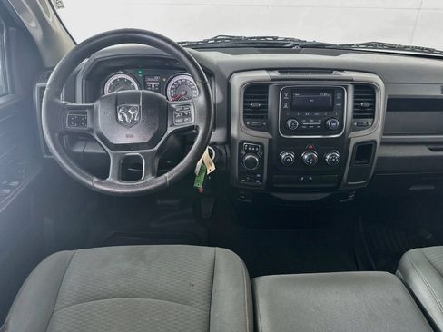 Used 2017 RAM 1500 Express AWD/4WD image 24