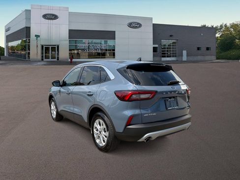 Used 2024 Ford Escape Active AWD/4WD image 7