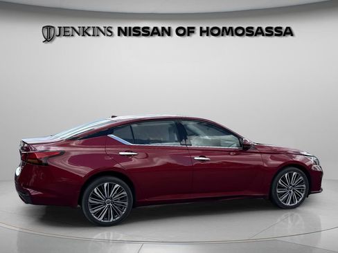Certified 2023 Nissan Altima 2.5 SL AWD/4WD image 3