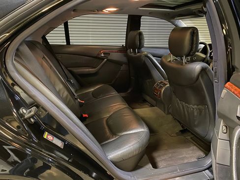 Used 2000 Mercedes-Benz S 500 image 33