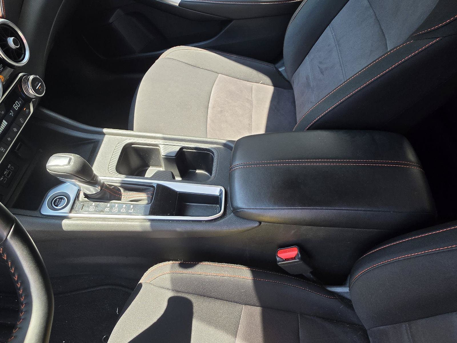 Used 2025 Nissan Sentra SR FWD image 12