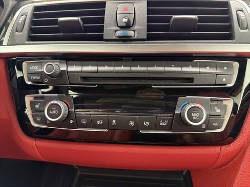 Used 2019 BMW 440i xDrive Coupe w/ M Sport Package image 34