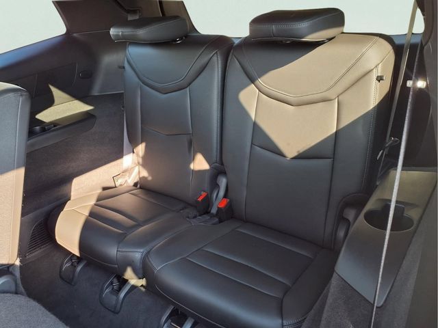 Certified 2023 Cadillac XT6 Luxury AWD/4WD image 24