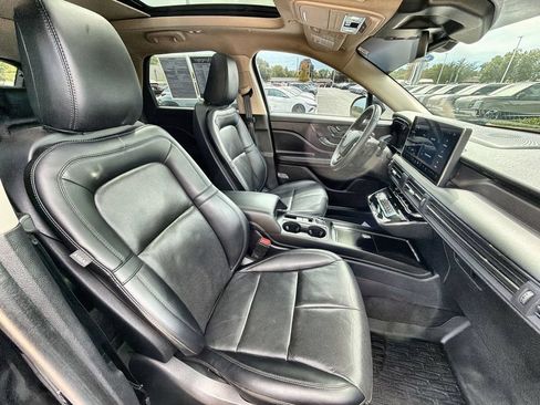 Used 2023 Lincoln Corsair Reserve w/ Equipment Group 201A AWD/4WD image 24