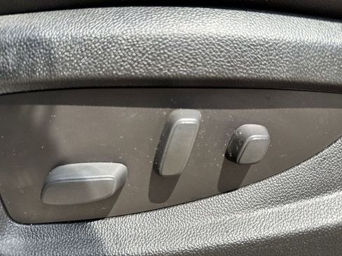 Used 2015 Chevrolet Tahoe LT w/ Luxury Package image 12