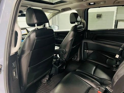 Used 2024 Honda Odyssey Touring image 29