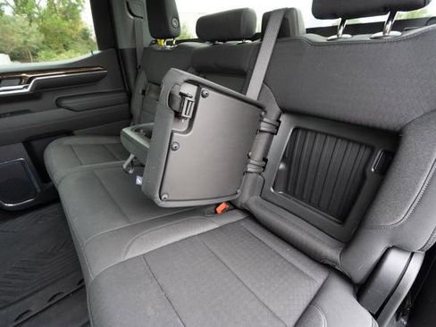 Used 2024 GMC Sierra 1500 Elevation image 35