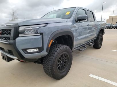 Used 2025 Nissan Frontier PRO-4X w/ Pro Convenience Package