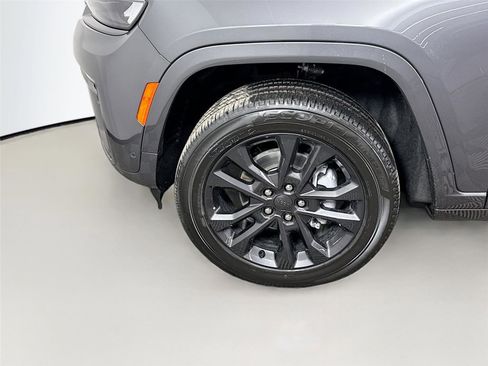 New 2026 Jeep Grand Cherokee Limited Reserve image 26