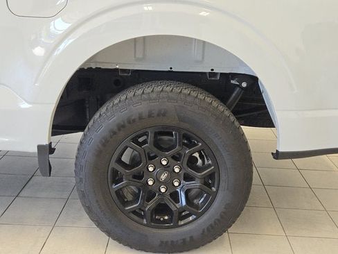 Used 2024 Ford F150 XLT w/ XLT Black Appearance Package AWD/4WD image 13