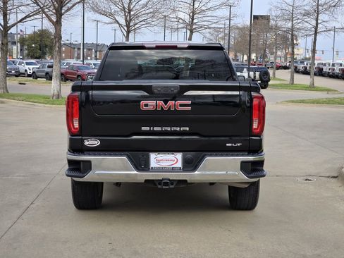 Used 2023 GMC Sierra 1500 SLT w/ SLT Premium Package AWD/4WD image 6