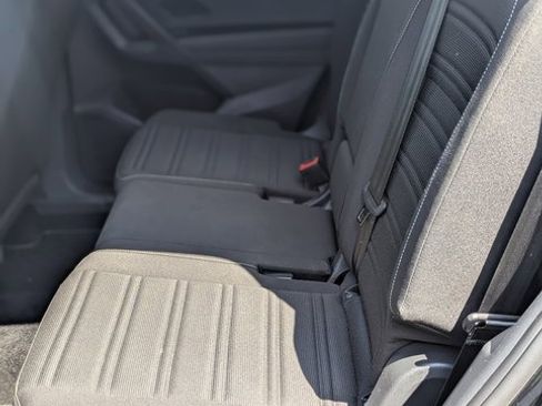 Used 2023 Volkswagen Tiguan S image 11