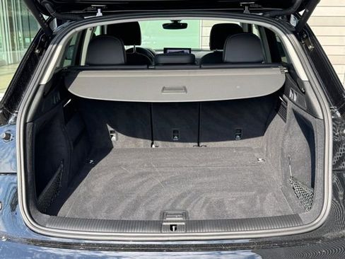 Certified 2025 Audi Q5 2.0T Premium w/ Convenience Plus Package image 20