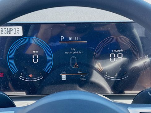 New 2026 Hyundai Tucson SE image 9