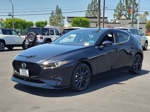 New 2026 MAZDA MAZDA3 Hatchback w/Premium Plus Pkg AWD/4WD image 25